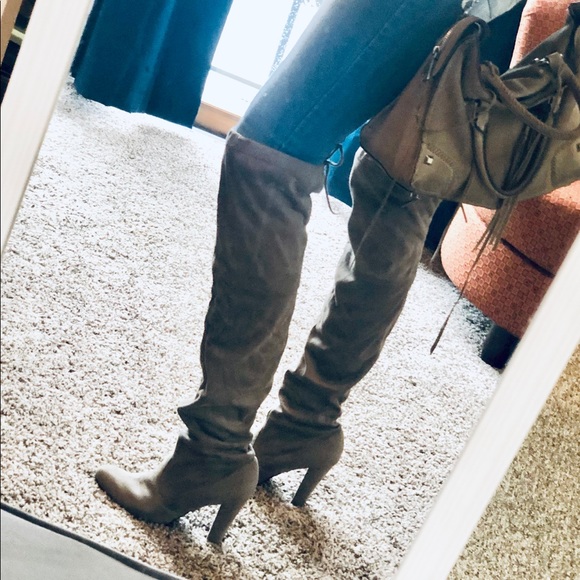 ❌SOLD❌🔥Steve Madden taupe over the knee boot - Picture 5 of 7